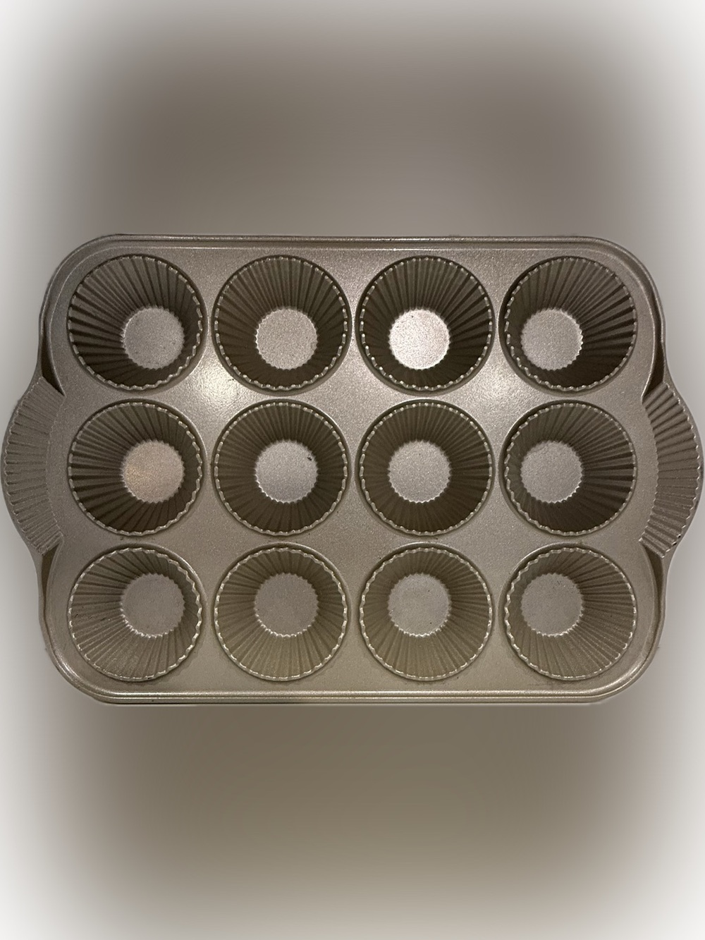 Nordic Ware Silver Twelve-Cup Tart Pan